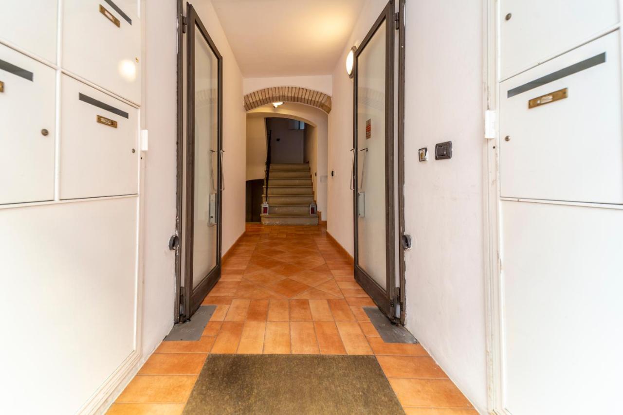 Parrot House - Casa In Centro A Parma 아파트 외부 사진