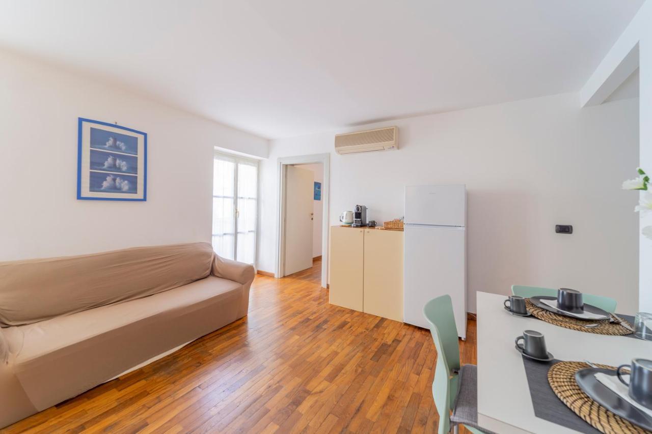 Parrot House - Casa In Centro A Parma 아파트 외부 사진